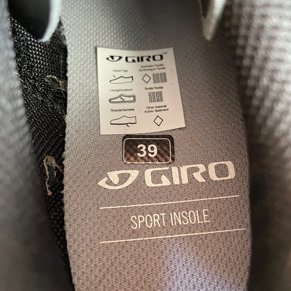 Giro Riela R II Women's Shoes - Picture 3 of 3